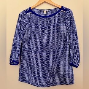 Banana Republic size Small blue and white blouse